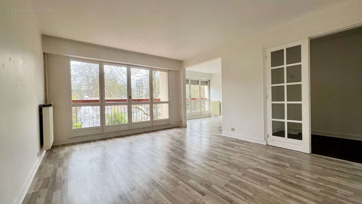 Appartement à EVRY