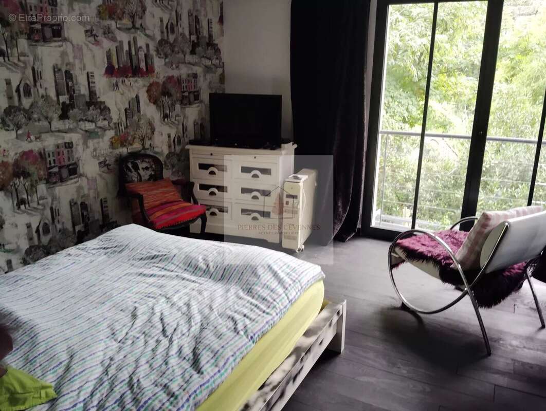 Maison à LASALLE