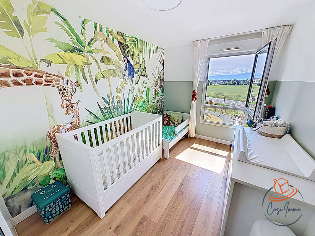 Appartement à CESSY