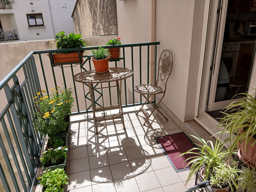Appartement à PARIS-12E