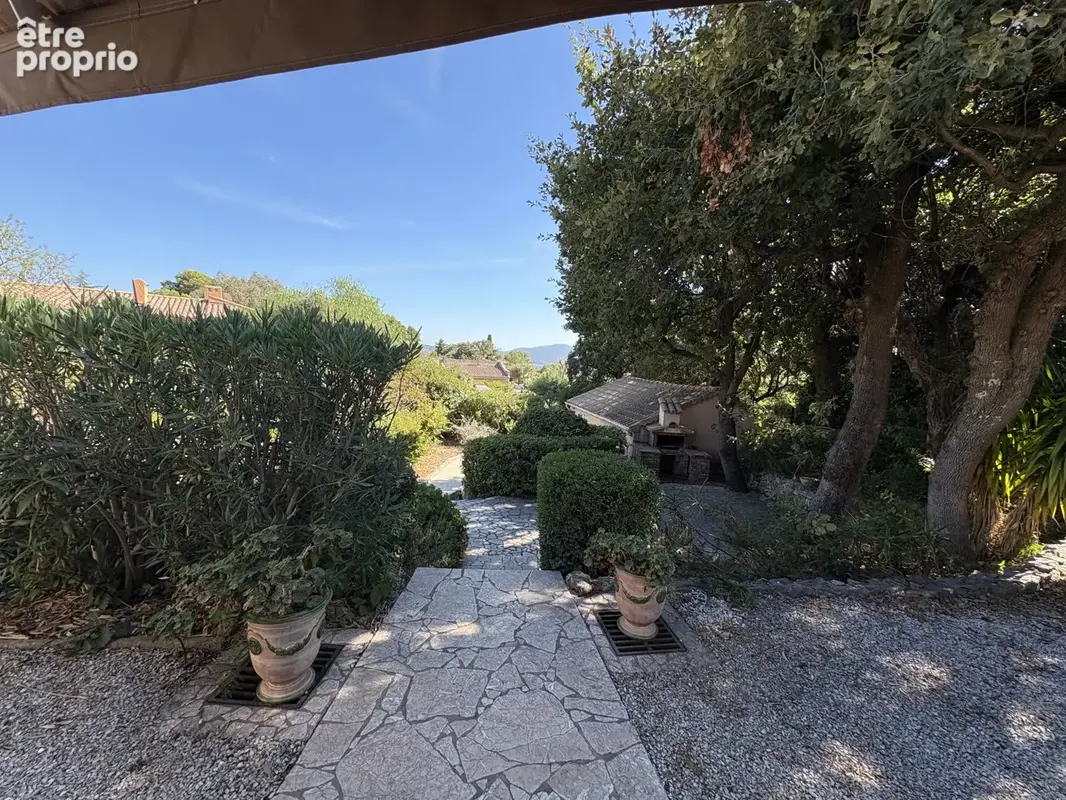 Maison à rénover à Grimaud - photo 7