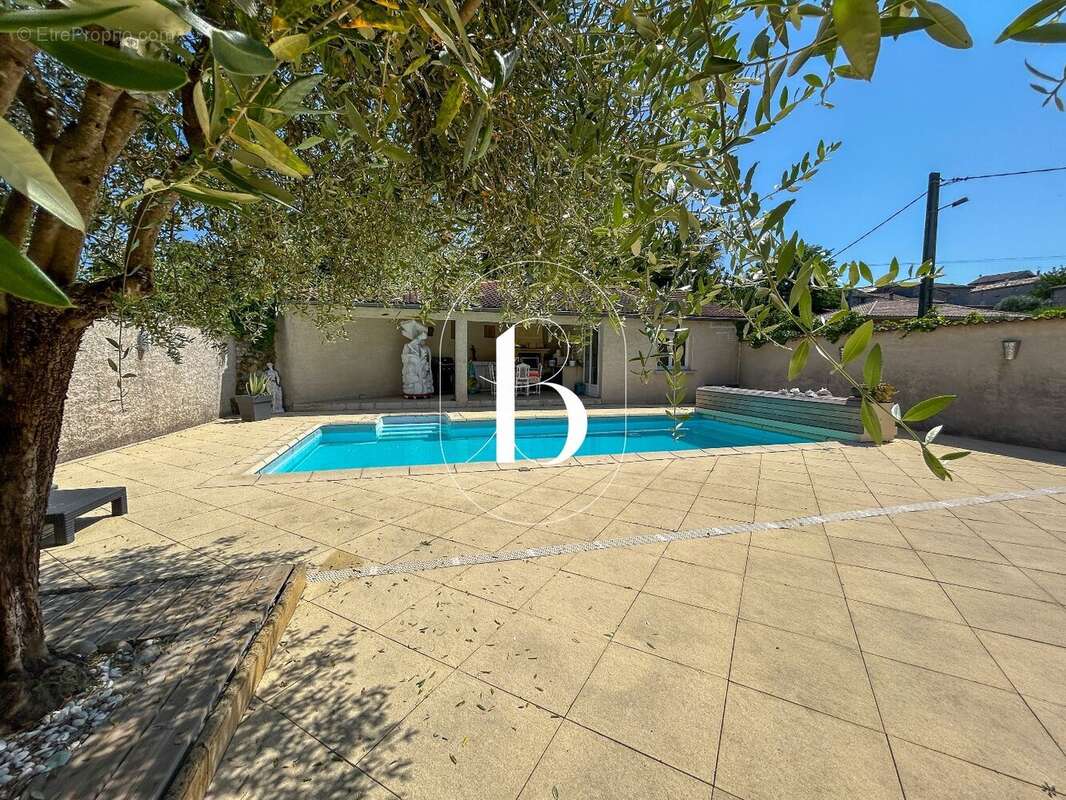 Maison à VALLON-PONT-D&#039;ARC