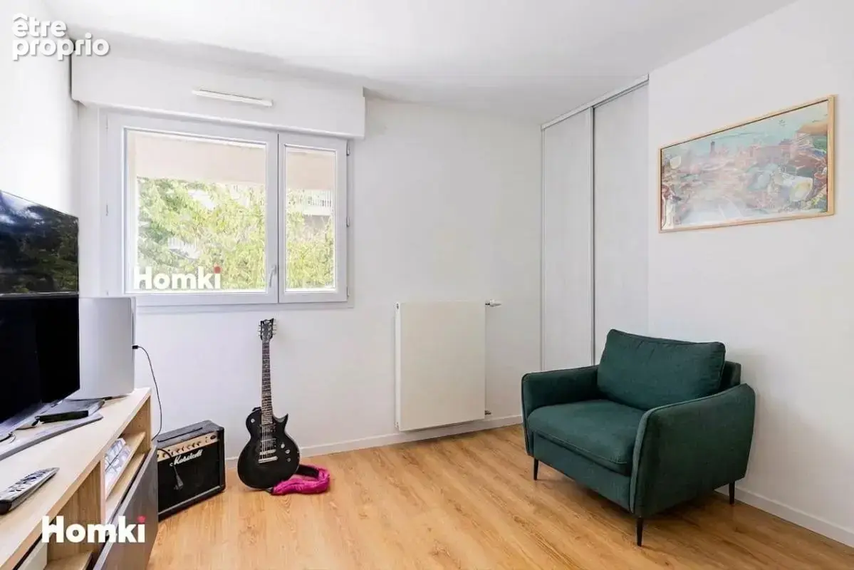 Appartement T3 de 65 m2 à Nanterre 92000, Boulevard des Provinces Françaises - photo 7