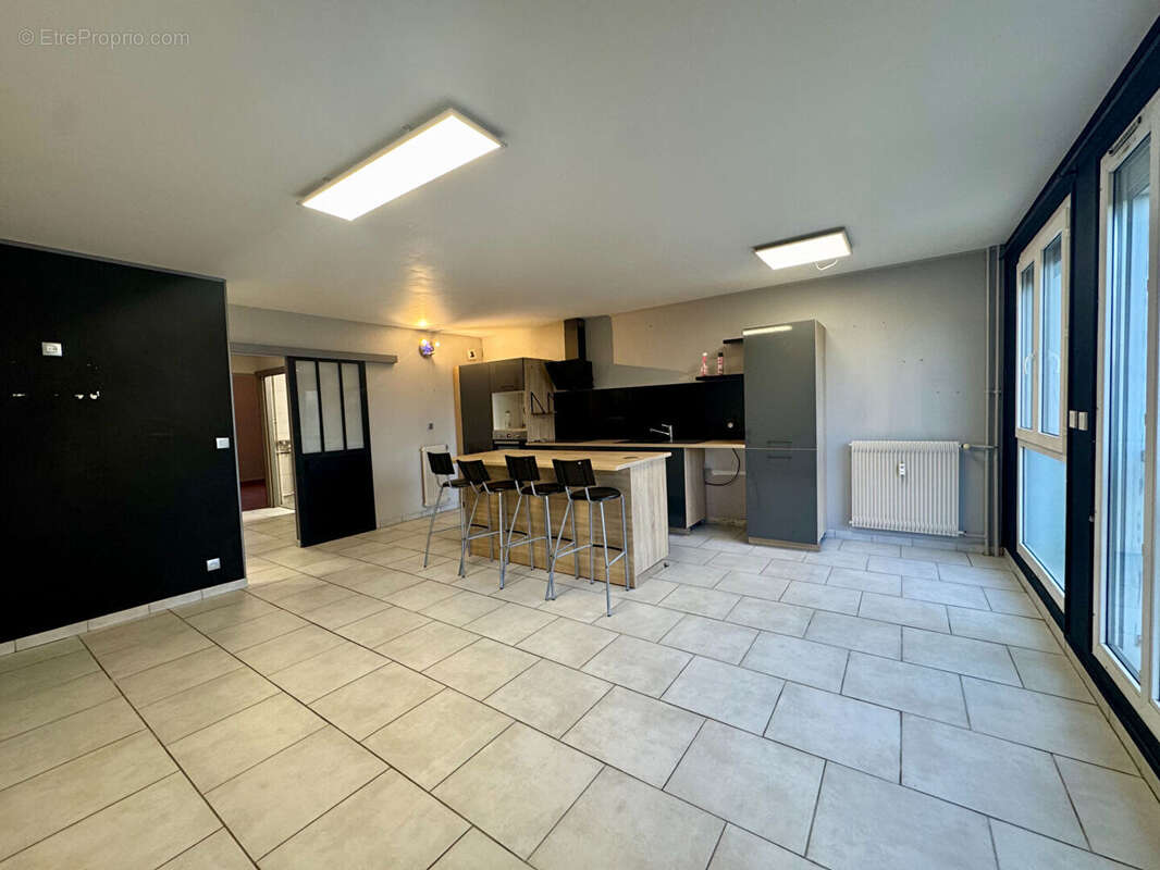 Appartement à LONGVIC