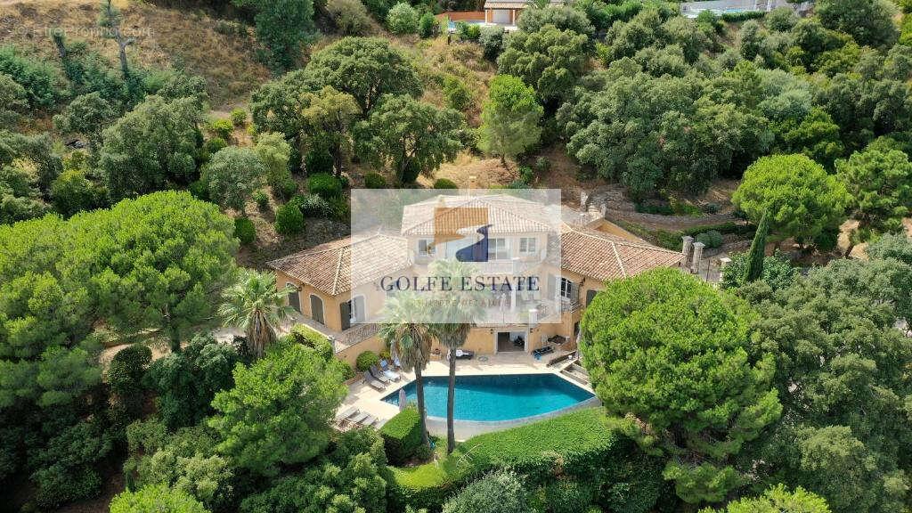 Propriété 8 chambres avec piscine et vue mer - photo 2