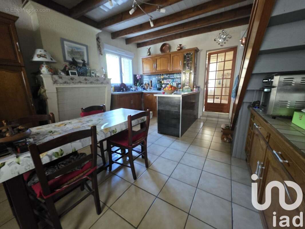 Photo 4 - Maison à NIEUL-LES-SAINTES