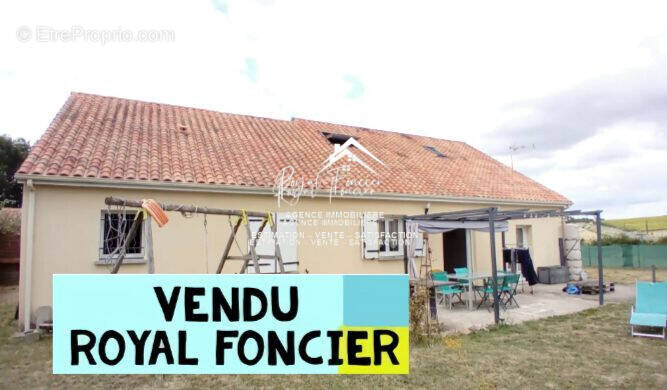 Maison à DANGE-SAINT-ROMAIN