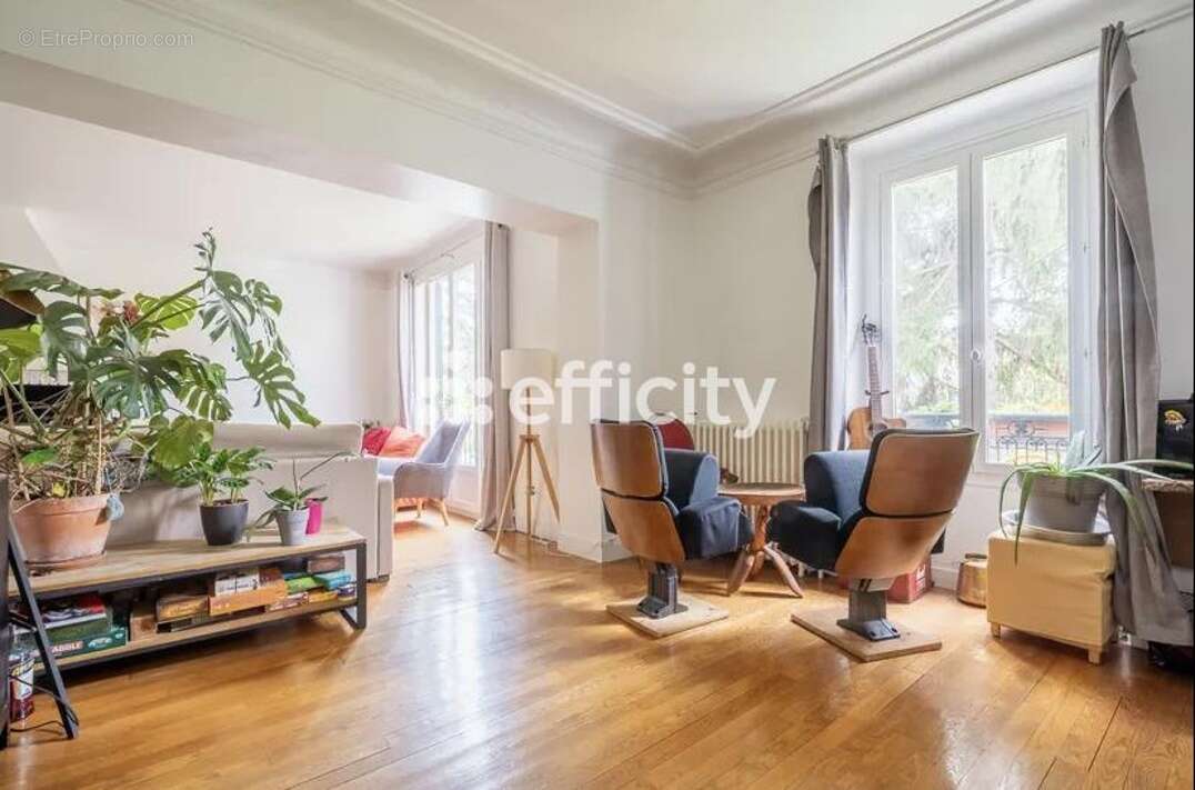 Maison à NEUILLY-PLAISANCE