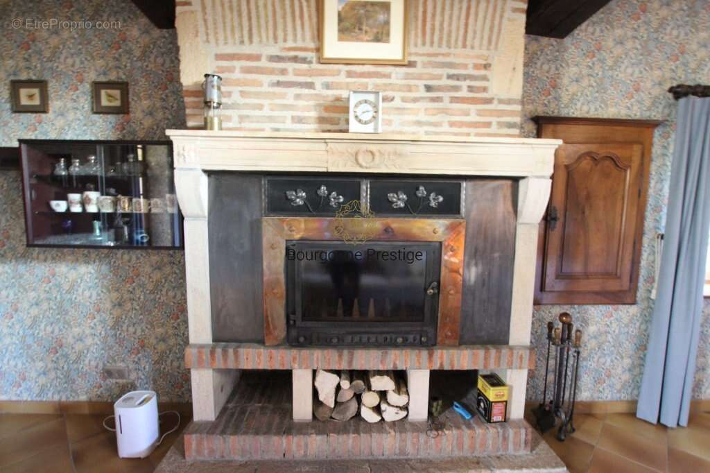 Authentique maison de famille en bourgogne de 263 m² avec 5 chambres - parc arbore de 3 041 m² et  dependances - photo 15