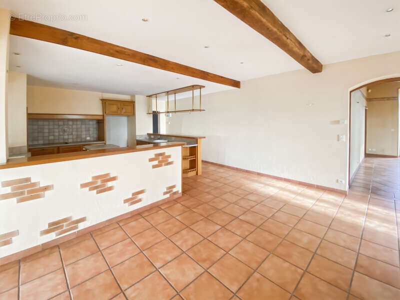 Dpt Gers (32), à vendre Proche de RISCLE château T6 de 327 m² habitables + 580 m² de dépendances attenantes sur 8157 m² de terra - photo 39