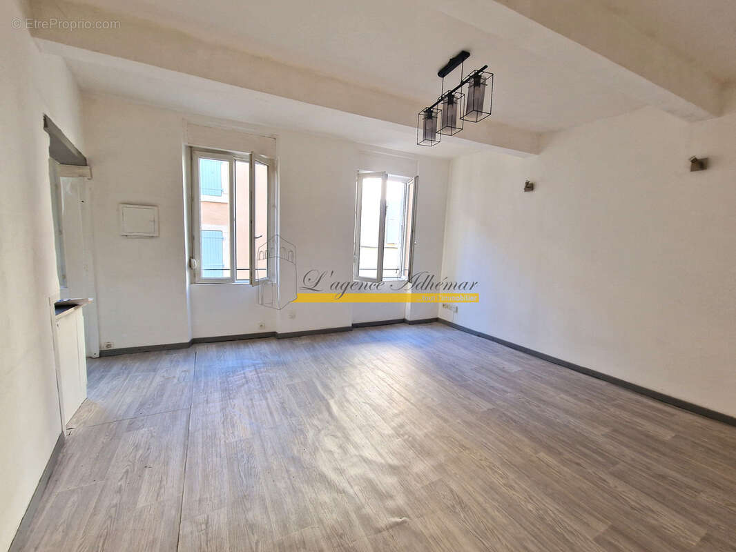 Appartement à MONTELIMAR