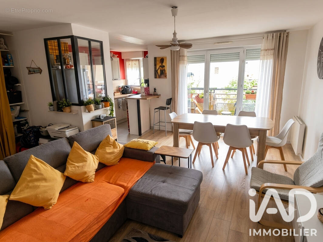 Photo 1 - Appartement à CHOISY-LE-ROI