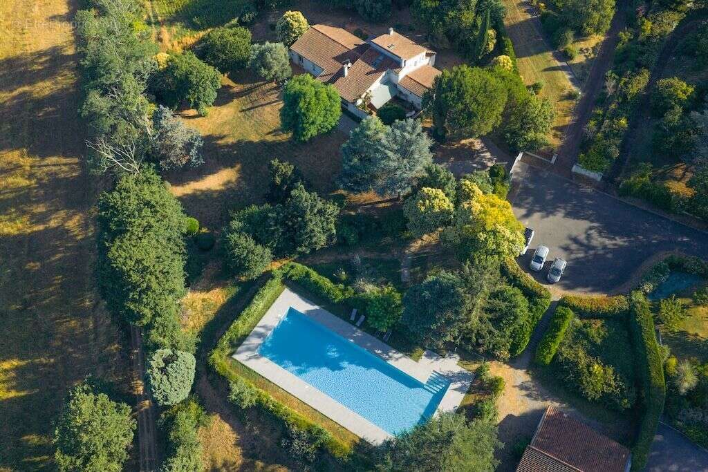 Maison à AUZEVILLE-TOLOSANE