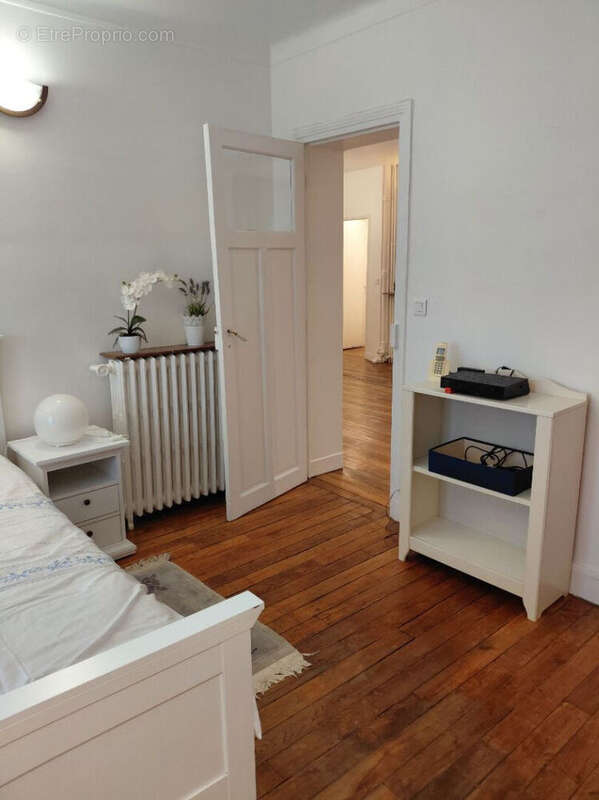 Appartement à AUBERVILLIERS