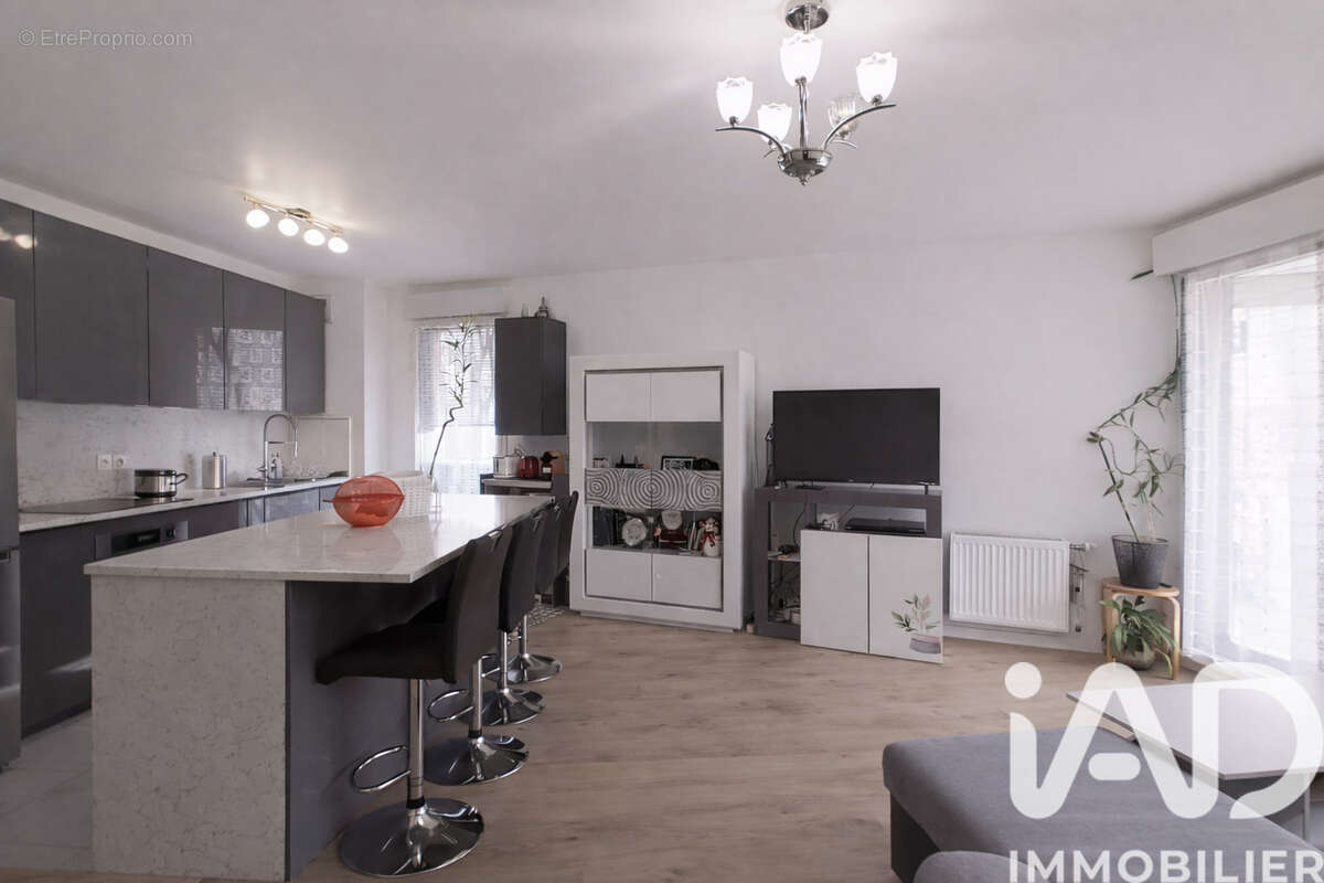 Photo 6 - Appartement à BRY-SUR-MARNE