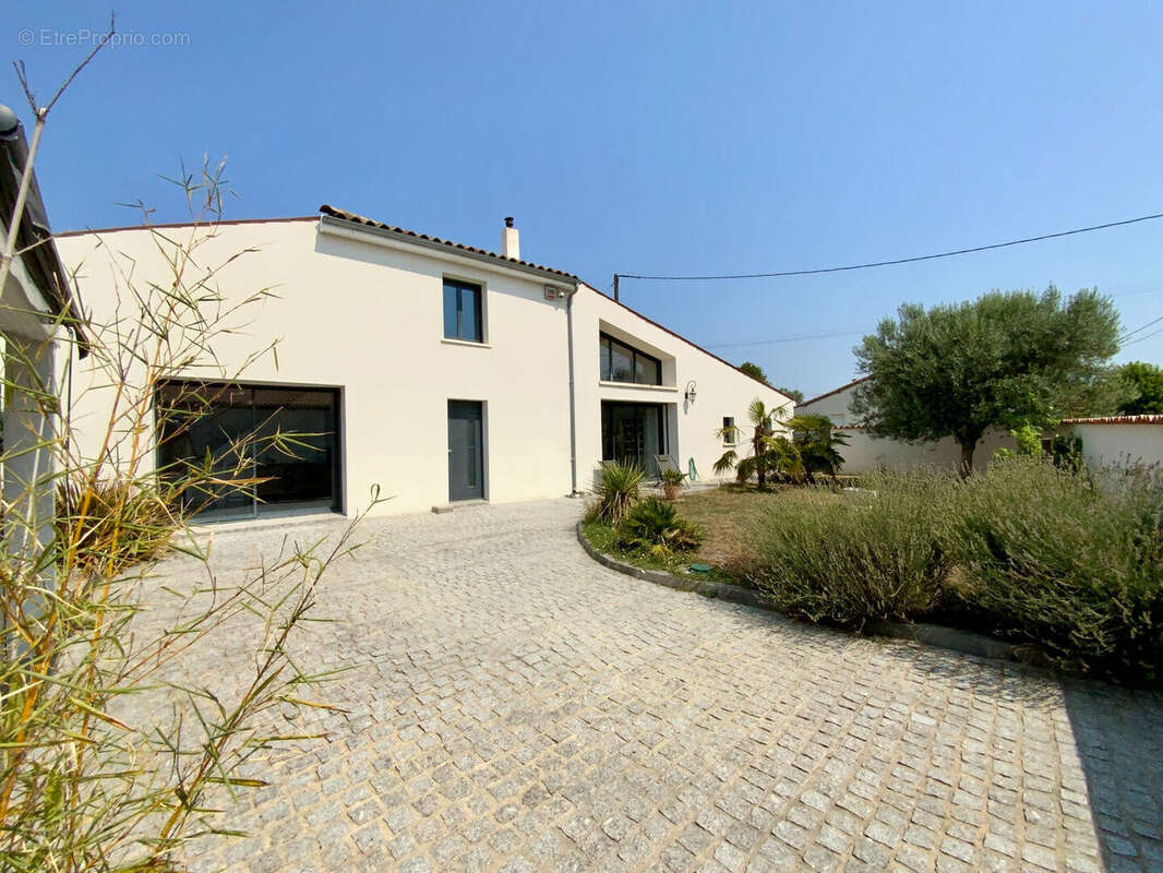 Maison à Tugéras-Saint-Maurice 5 pièces 159 m2 - photo 14