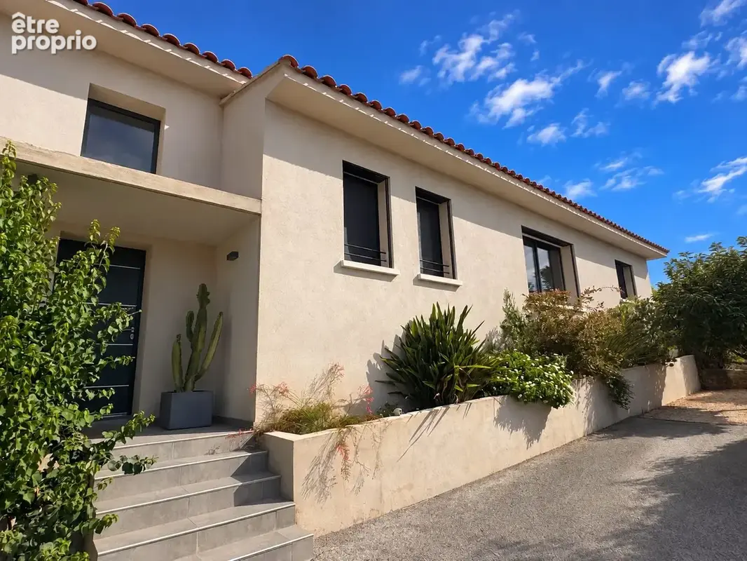 Maison 6 pièces 155 m² à vendre à Ollioules (83190) - photo 2