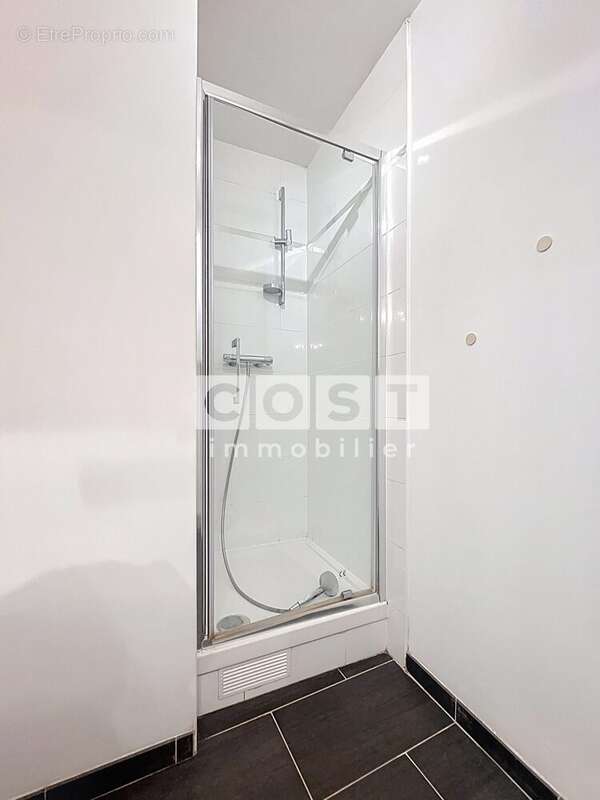 Appartement à BOIS-COLOMBES