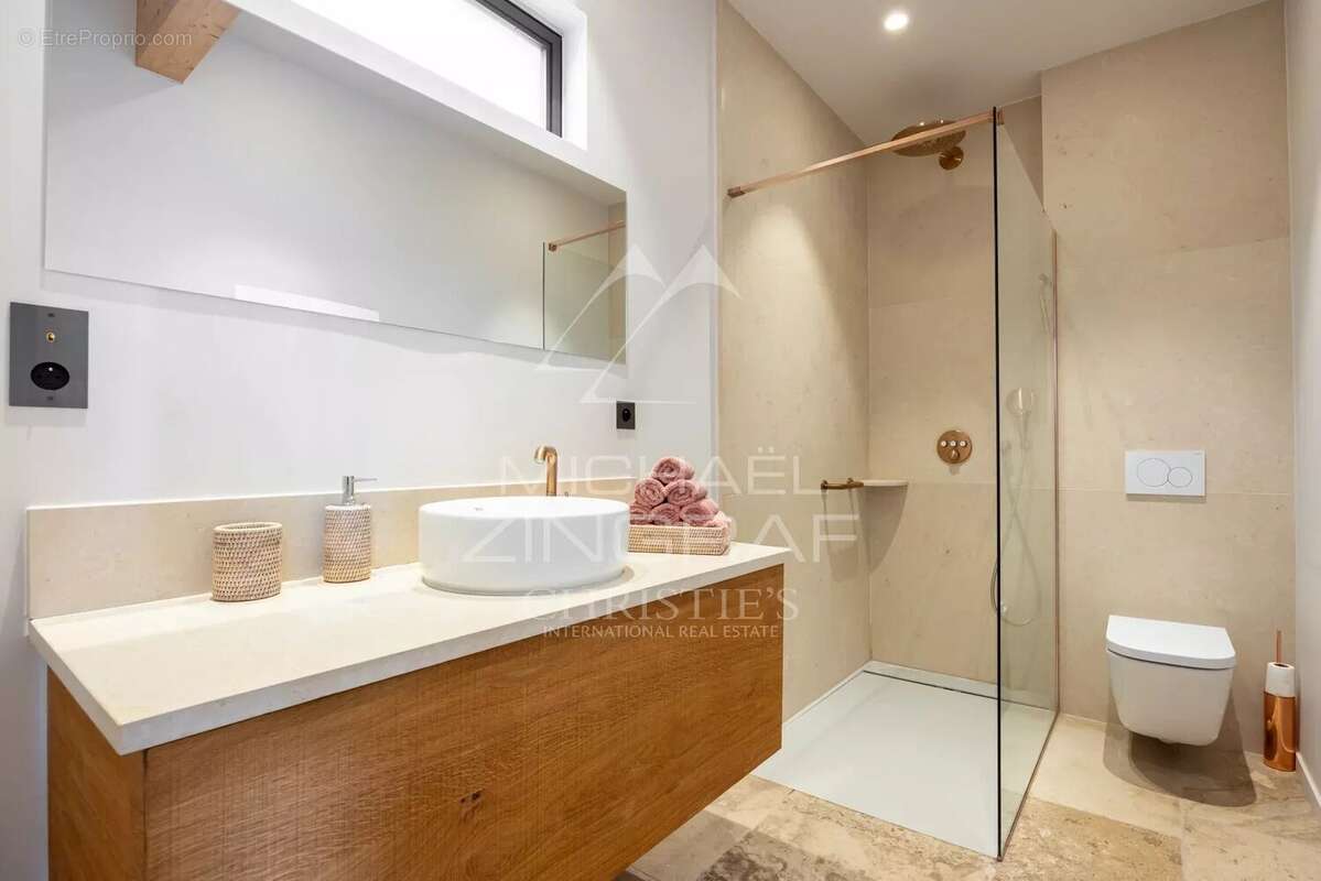 Maison à MOUGINS