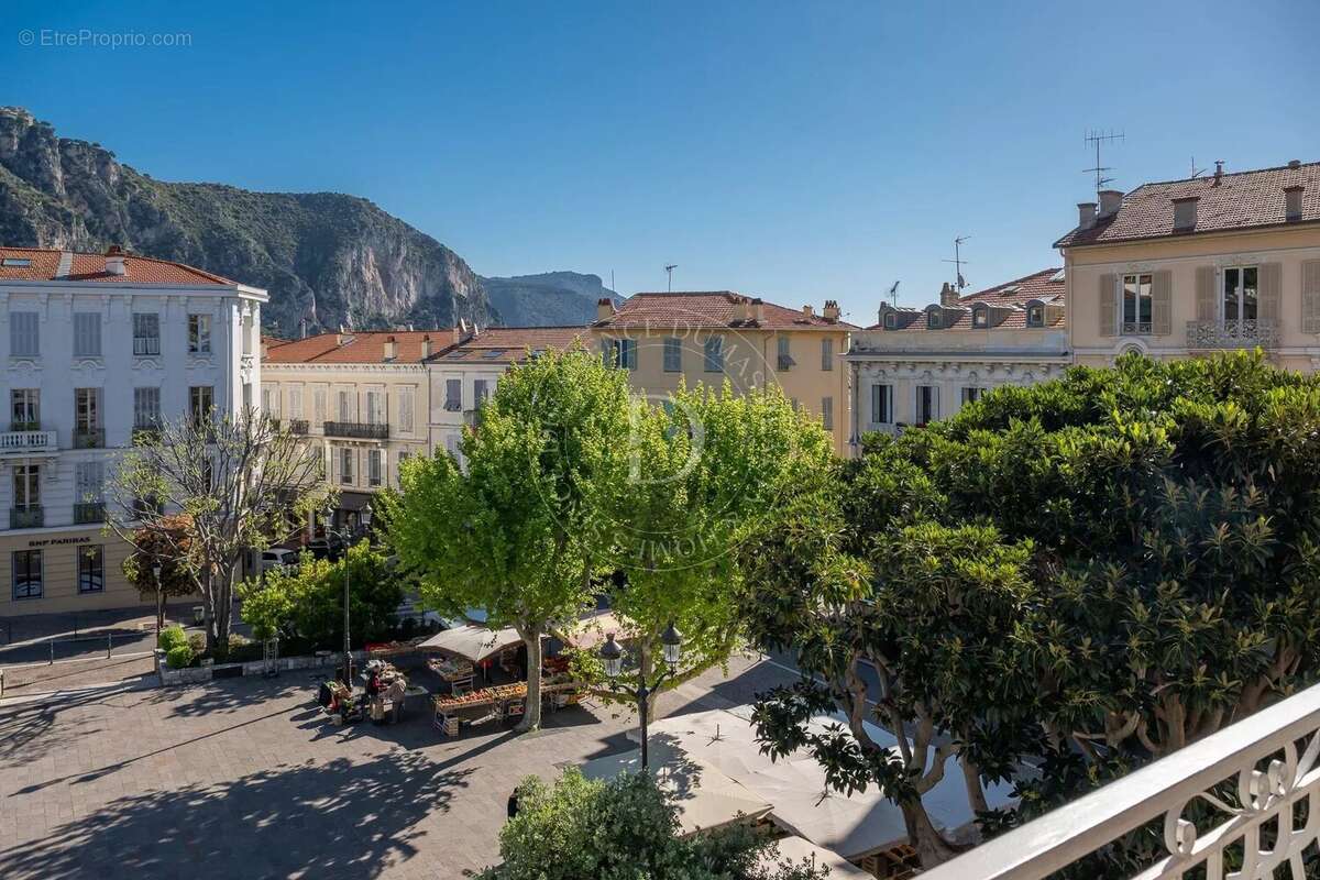 Appartement à BEAULIEU-SUR-MER