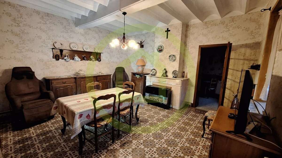 Maison à VILLERS-POL