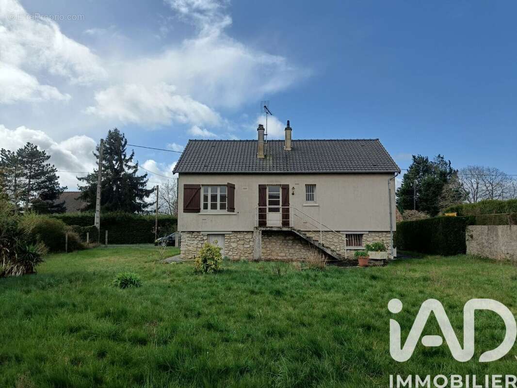 Photo 4 - Maison à HOUDAN