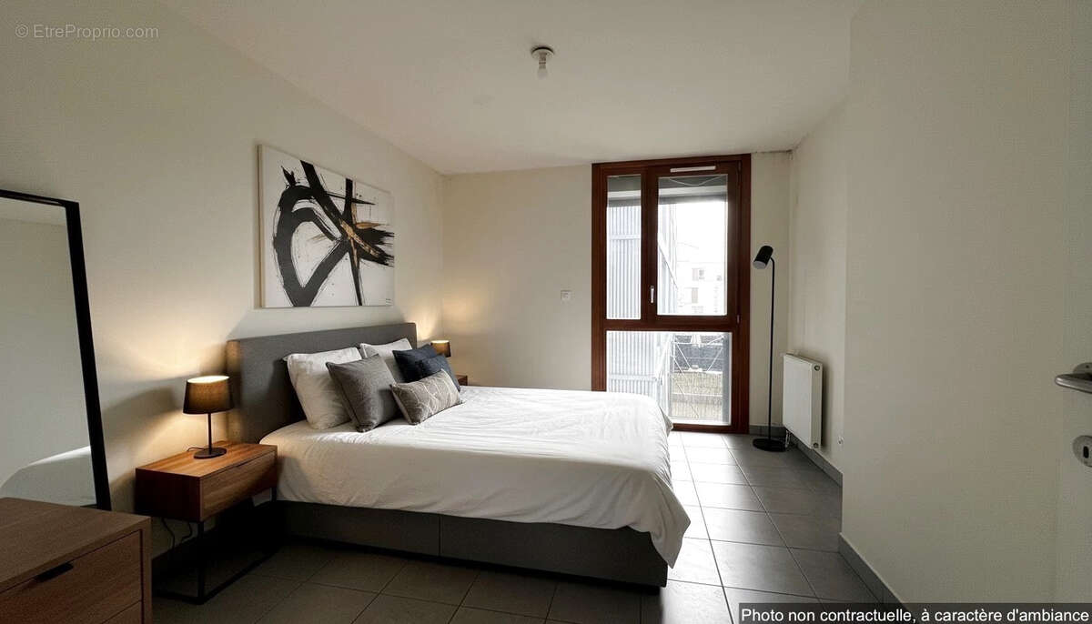 Appartement à BEAUZELLE