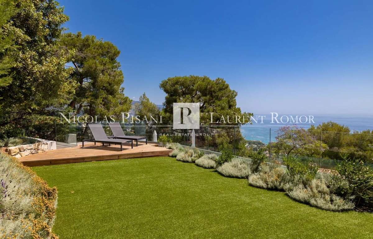 Maison à ROQUEBRUNE-CAP-MARTIN