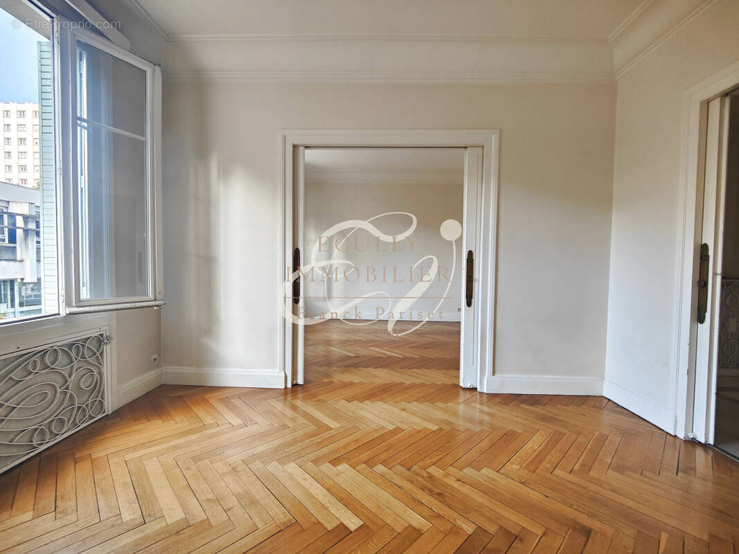 Appartement à LYON-6E