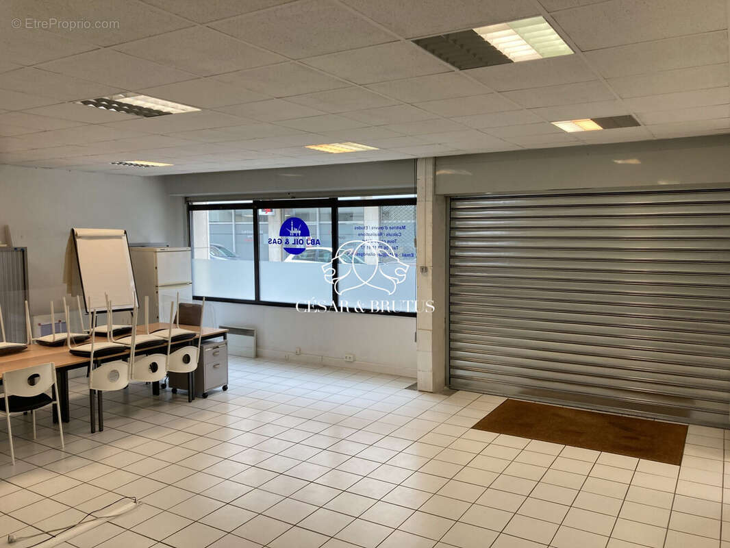 Commerce 120 m² à Lyon-6e  - photo 8