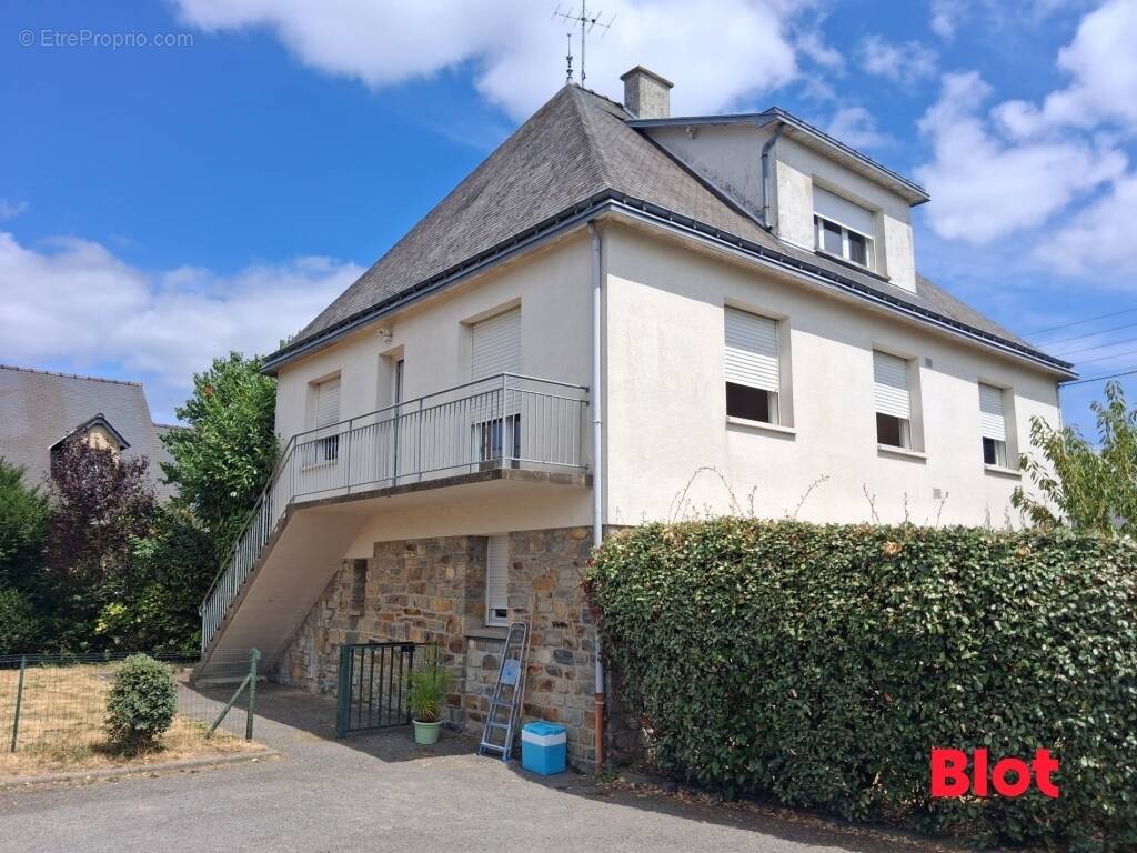 Appartement à CHATEAUBOURG