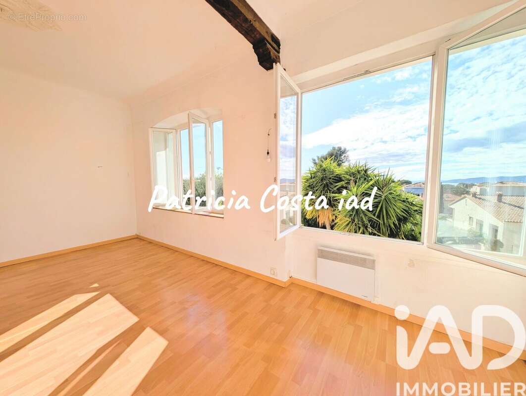 Photo 6 - Maison à SAINT-RAPHAEL