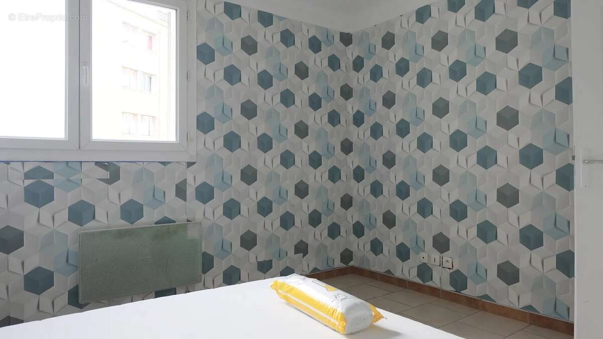 Appartement à MARSEILLE-3E