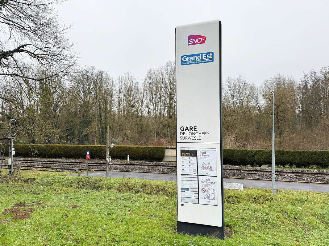 Gros potentiel : Maison à rénover - photo 18