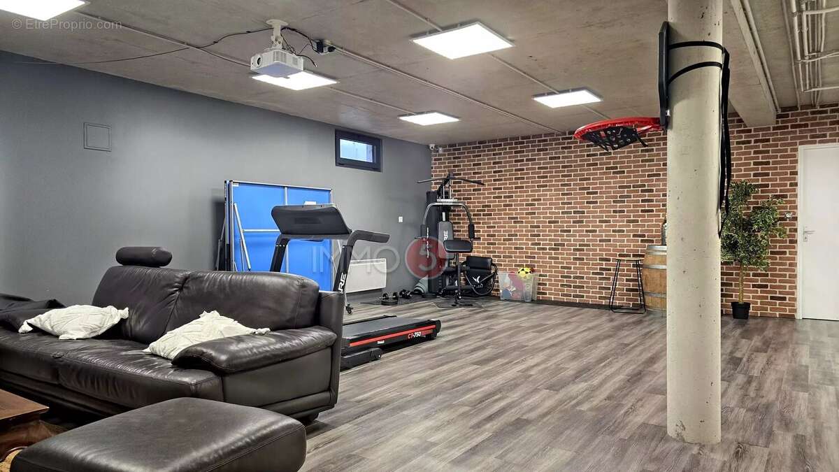 Maison à LES PAVILLONS-SOUS-BOIS