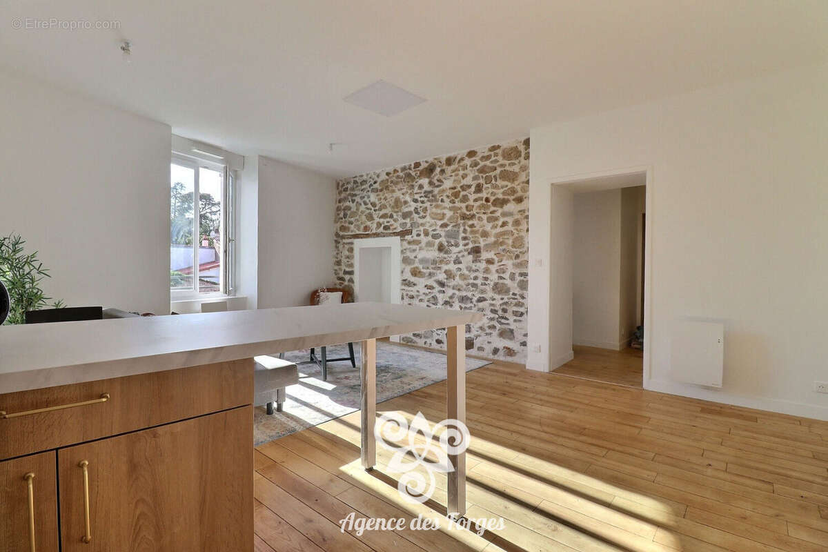 Appartement - 2 chambres - 65m² - Quartier Trinité Clisson - photo 5