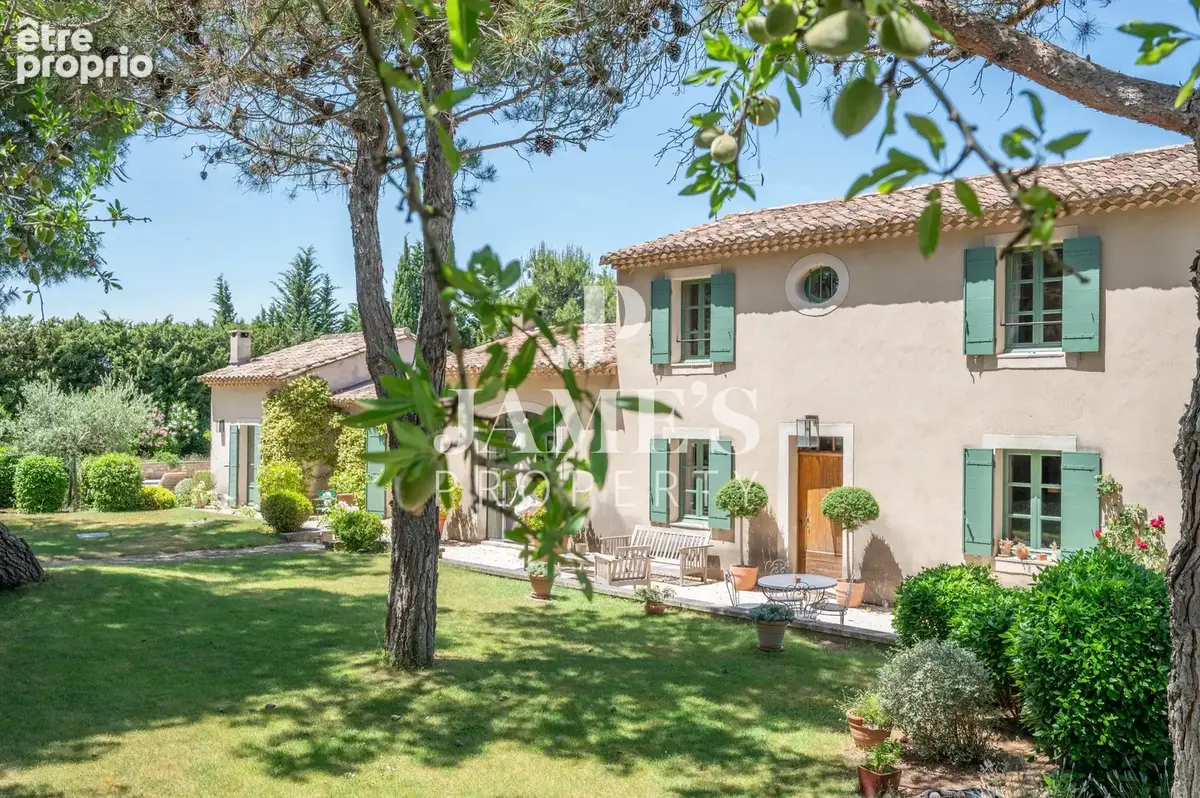 Maison 5 pièces 208 m² à vendre à Eygalieres (13810) - photo 6