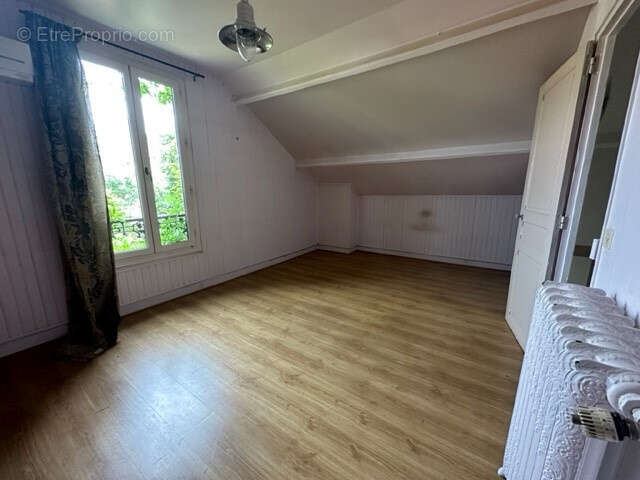 Maison 149 m² à Bures-Sur-Yvette  - photo 12