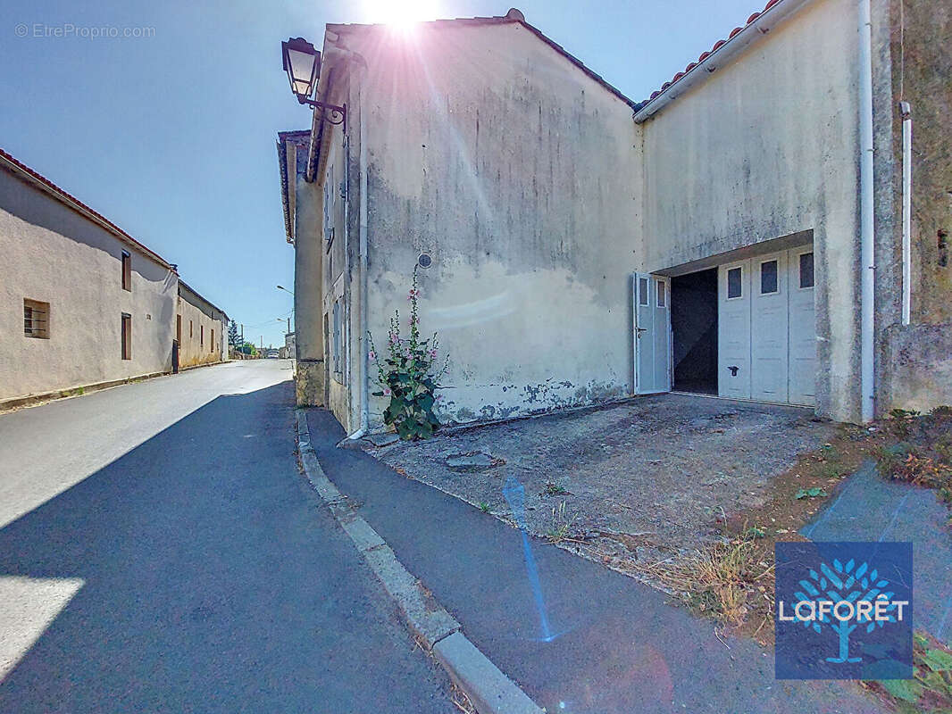 Maison à CHANTONNAY