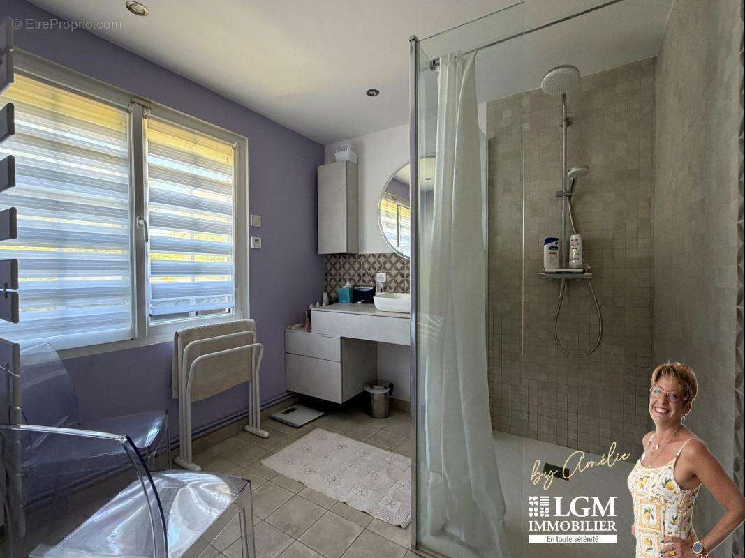 Propriété de caractère de 168 m²- 4 Chambres - Dépendances - photo 11