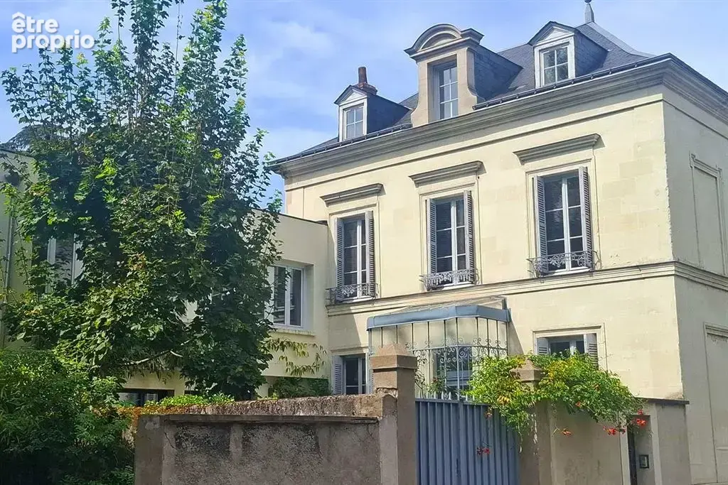 Photo Maison à Tours au prix de 1 095 000€