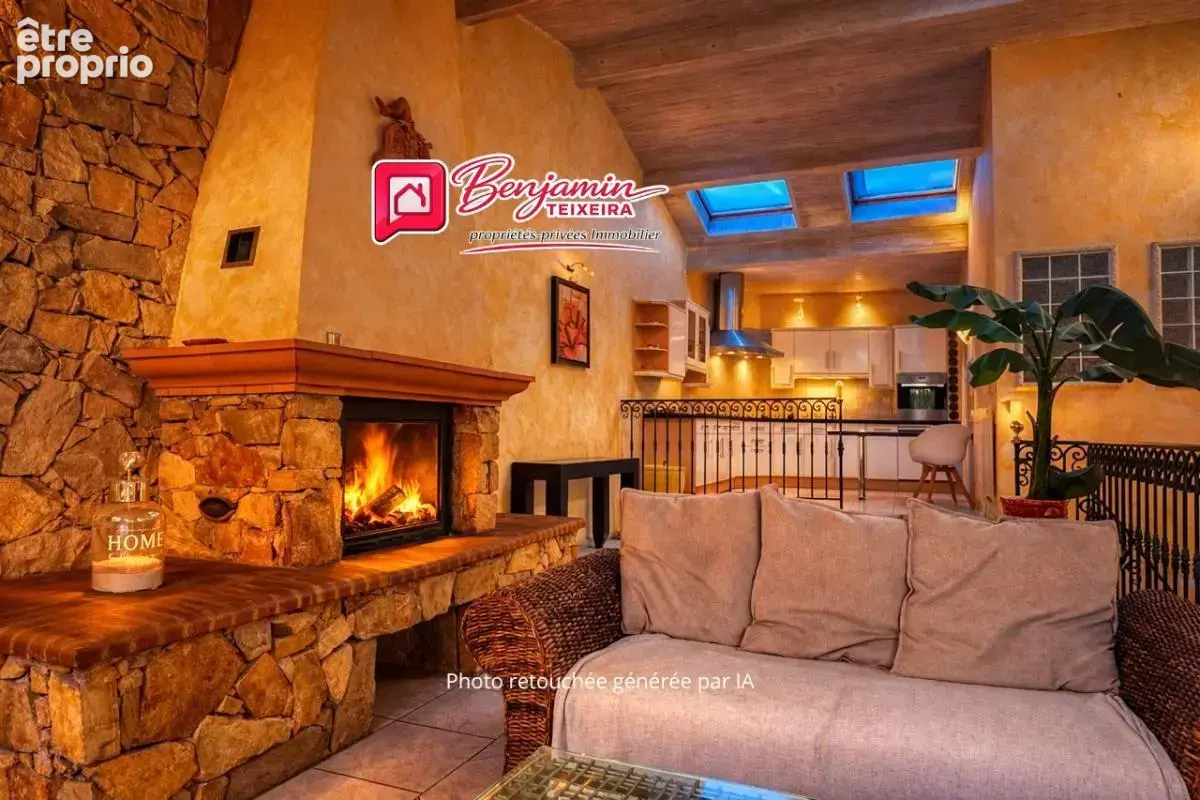 Maison Frejus 4 pièce(s) 110 m2 + double GARAGE - salon / cuisine, 3 chambres, 2 WC, salle d'eau - photo 7