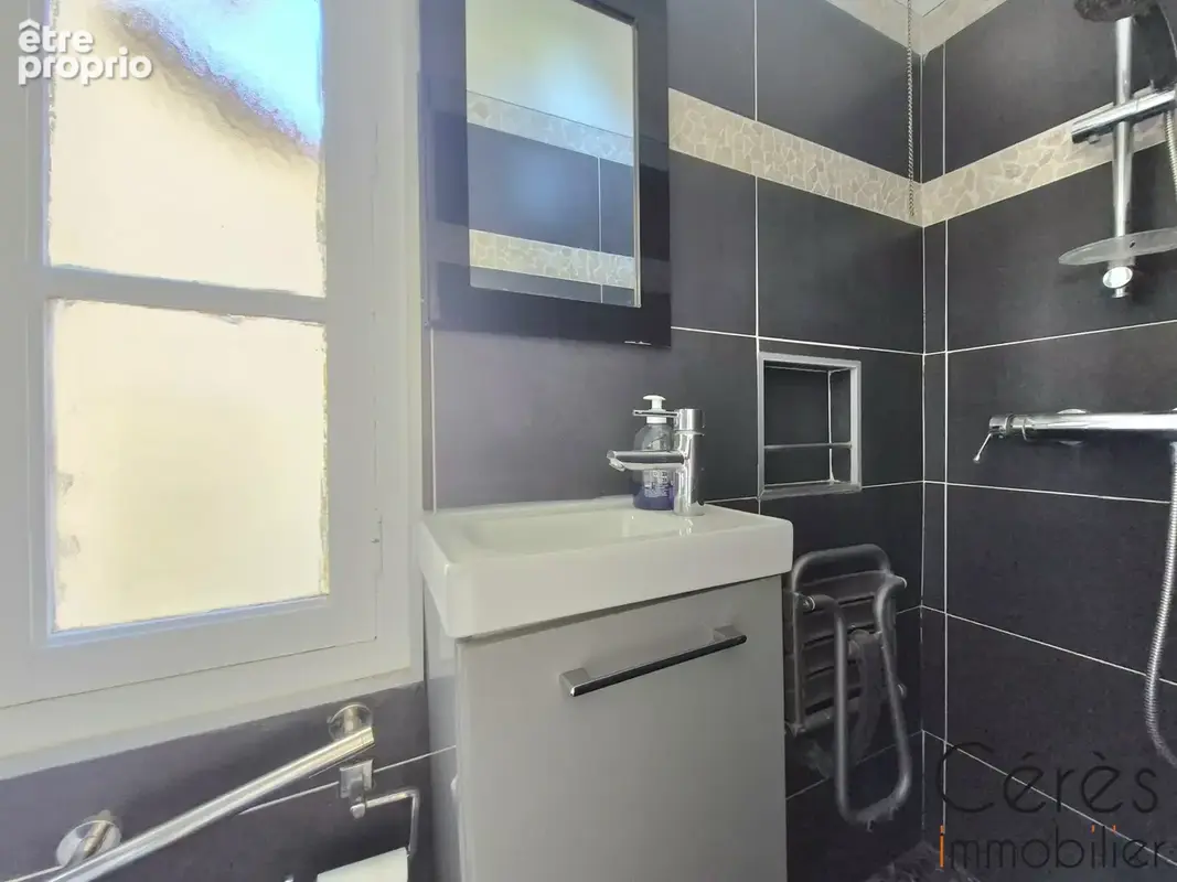 Maison 4 pièces 82 m² à vendre à Les Lilas (93260) - photo 8