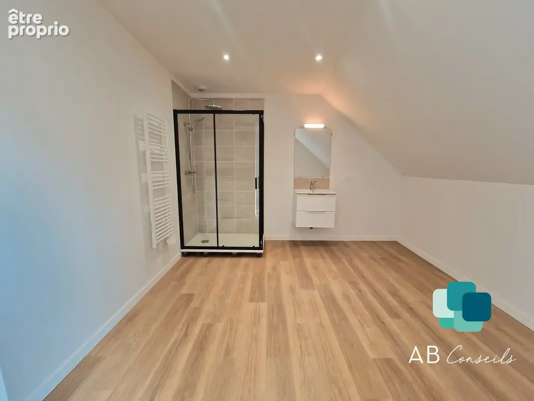 Suite parentale / espace salle d'eau dressing