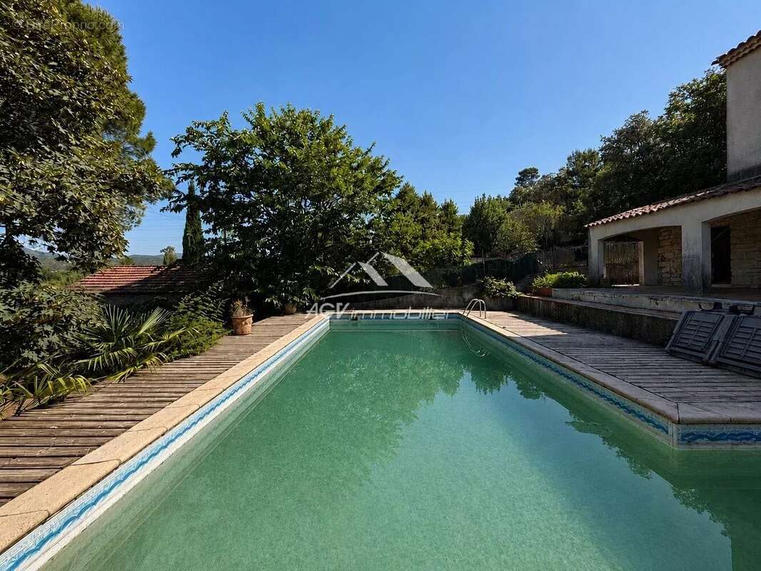 Maison à SAINT-MARTIN-DE-VALGALGUES