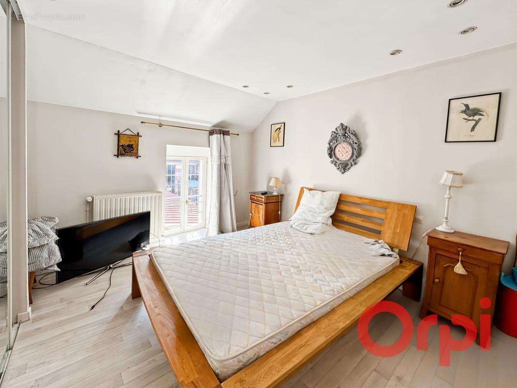 Maison à SAINT-AMAND-MONTROND