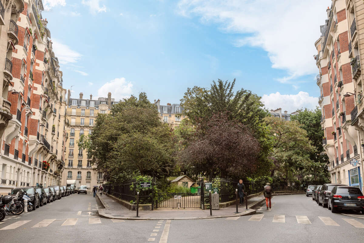 Magnifique appartement 3 pièces au cachet de l'ancien - 18ème arrondissement - photo 6