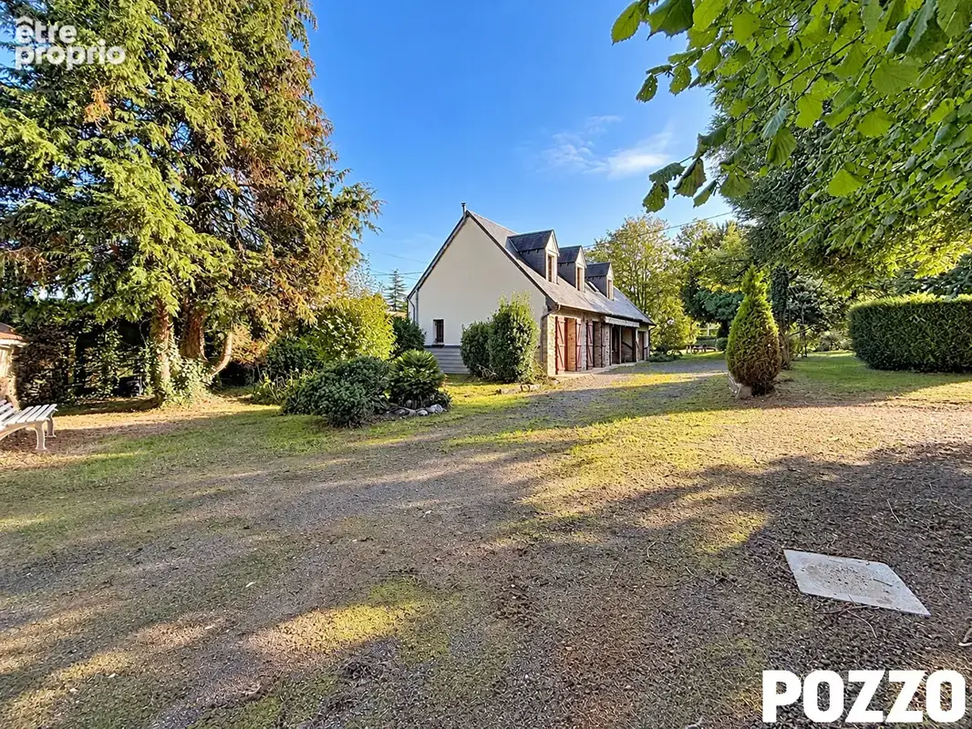 Poilley ? maison en pierre avec dépendances et terrain arboré - photo 16