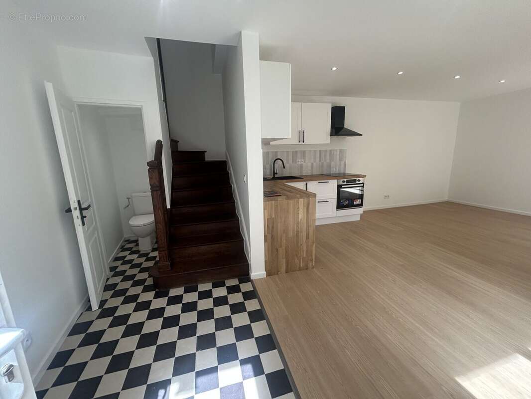 Maison à MONTLUCON