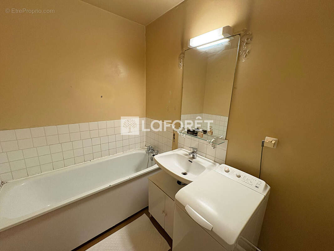 Appartement à LES MUREAUX